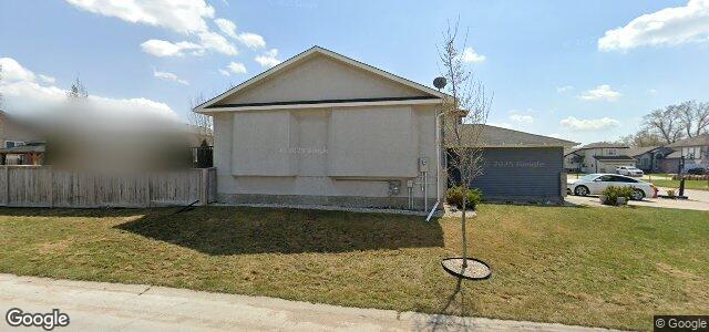 Larawan ng 3 Brunet Promenade sa Winnipeg, Manitoba