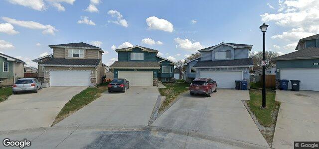 Larawan ng 30 Jean-Baptiste Lavoie Place sa Winnipeg, Manitoba