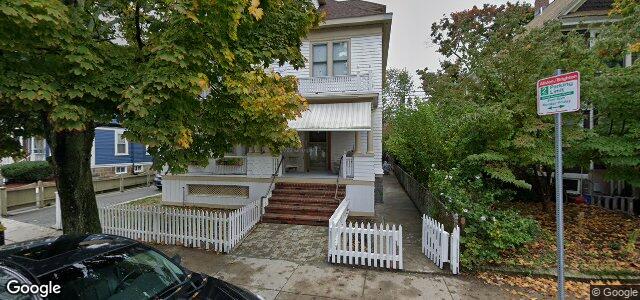 Photo of 10 Alcott Street in Winnipeg, Manitoba