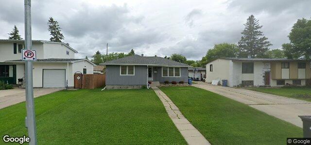Larawan ng 16 Alguire Avenue sa Winnipeg, Manitoba
