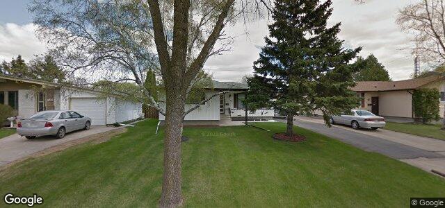 163 Wharton Boulevard（加拿大曼尼托巴省溫尼伯市）房屋照片