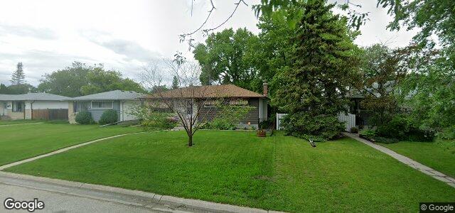 Larawan ng 17 Alguire Avenue sa Winnipeg, Manitoba