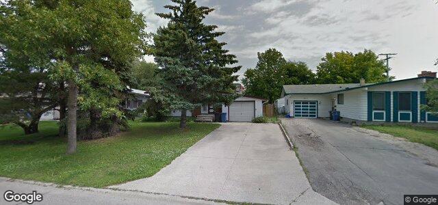 Larawan ng 205 Wharton Boulevard sa Winnipeg, Manitoba