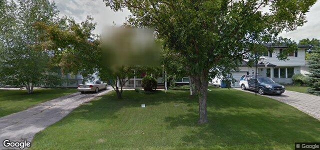 Larawan ng 220 Wharton Boulevard sa Winnipeg, Manitoba