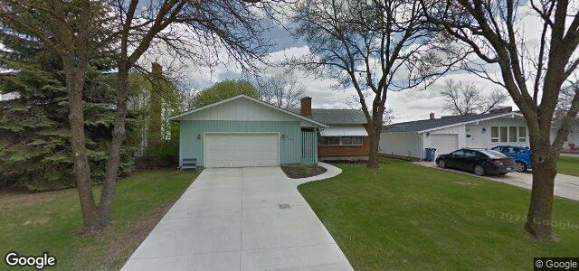 Larawan ng 249 Wharton Boulevard sa Winnipeg, Manitoba