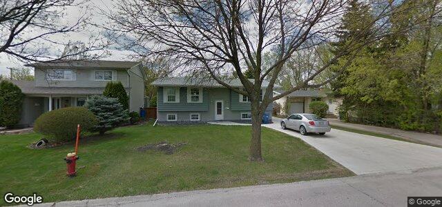 Larawan ng 290 Wharton Boulevard sa Winnipeg, Manitoba
