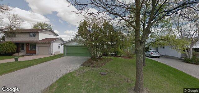 Larawan ng 293 Wharton Boulevard sa Winnipeg, Manitoba
