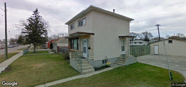Larawan ng 613 Parkdale Street sa Winnipeg, Manitoba