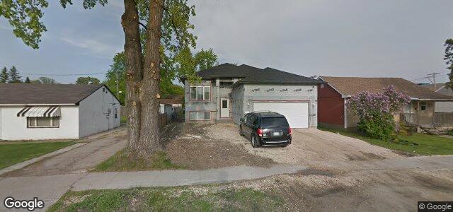 Larawan ng 625 Parkdale Street sa Winnipeg, Manitoba