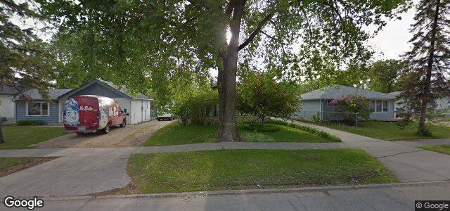 Larawan ng 658 Parkdale Street sa Winnipeg, Manitoba