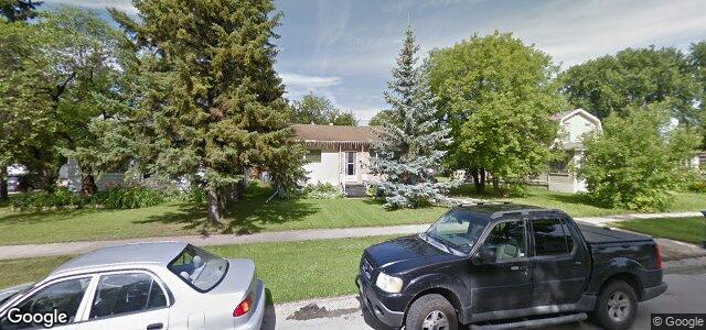 Larawan ng 658 Parkhill Street sa Winnipeg, Manitoba