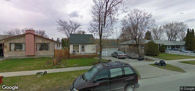 Larawan ng 678 Parkdale Street sa Winnipeg, Manitoba