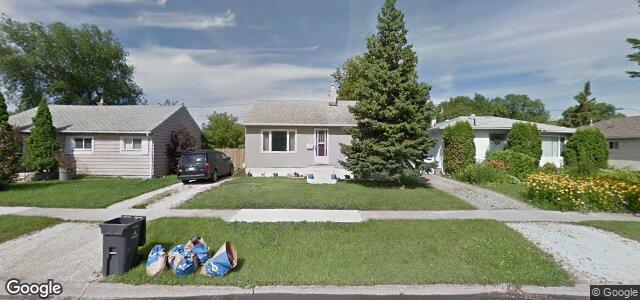 Larawan ng 690 Parkhill Street sa Winnipeg, Manitoba