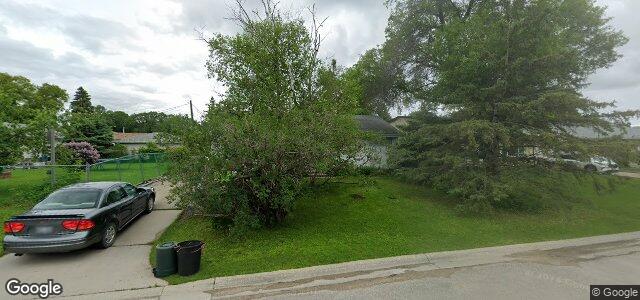 Larawan ng 7 Antoine Avenue sa Winnipeg, Manitoba