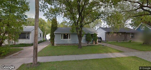 Photo of 705 Parkdale Street in Winnipeg, Manitoba