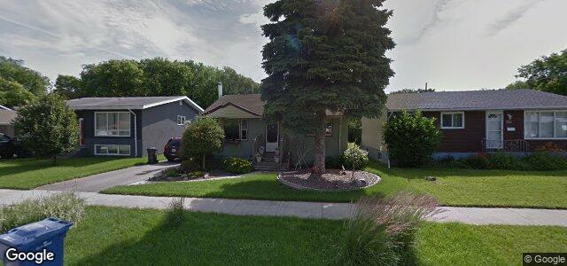 Larawan ng 705 Parkhill Street sa Winnipeg, Manitoba