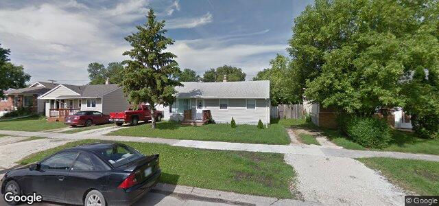 Larawan ng 706 Parkhill Street sa Winnipeg, Manitoba
