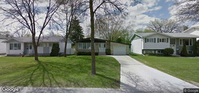 Larawan ng 72 Wharton Boulevard sa Winnipeg, Manitoba