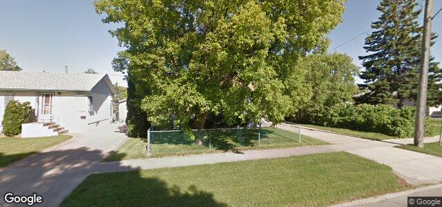 Larawan ng 725 Parkdale Street sa Winnipeg, Manitoba