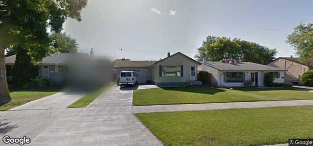 Larawan ng 734 Parkdale Street sa Winnipeg, Manitoba