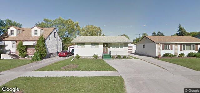 Larawan ng 737 Parkdale Street sa Winnipeg, Manitoba