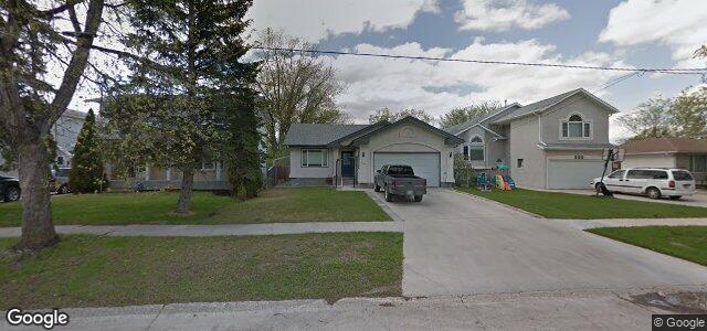 Larawan ng 740 Vimy Road sa Winnipeg, Manitoba