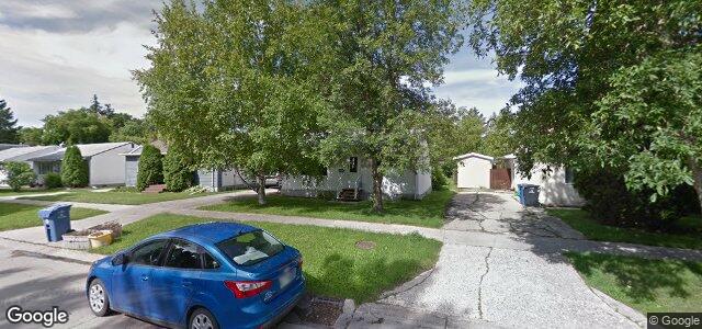 Larawan ng 746 Parkhill Street sa Winnipeg, Manitoba