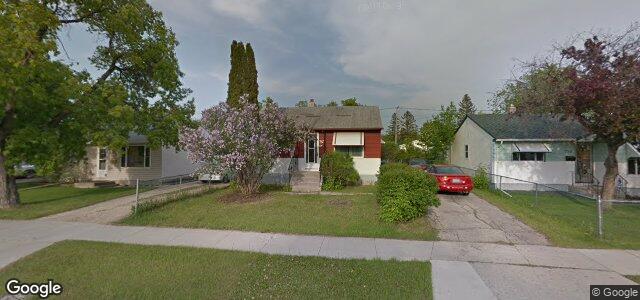 Larawan ng 757 Parkdale Street sa Winnipeg, Manitoba