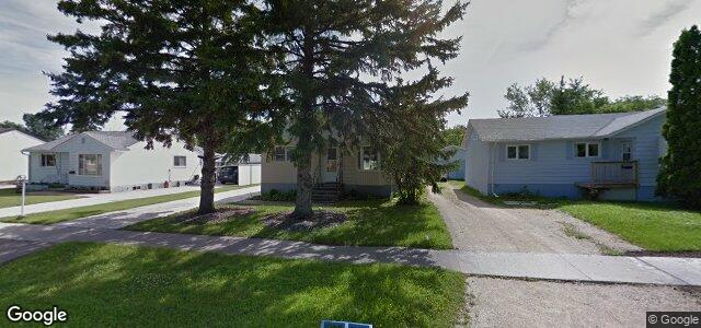 Larawan ng 757 Parkhill Street sa Winnipeg, Manitoba