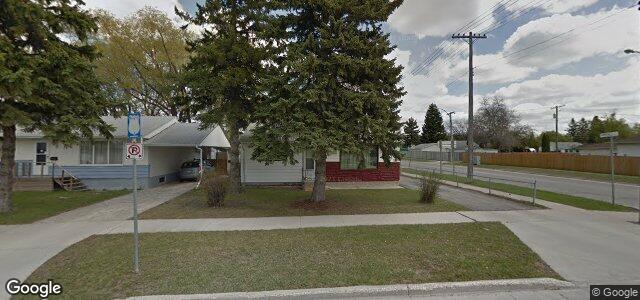Larawan ng 785 Parkdale Street sa Winnipeg, Manitoba