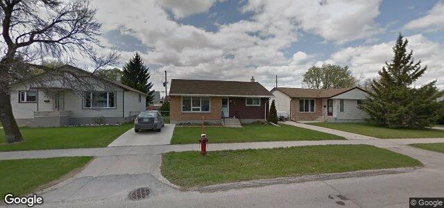 Larawan ng 806 Parkhill Street sa Winnipeg, Manitoba