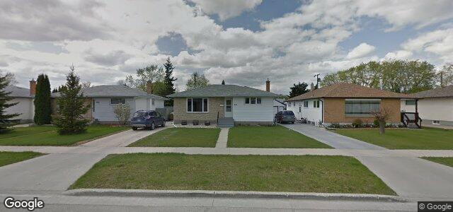 Larawan ng 810 Parkdale Street sa Winnipeg, Manitoba