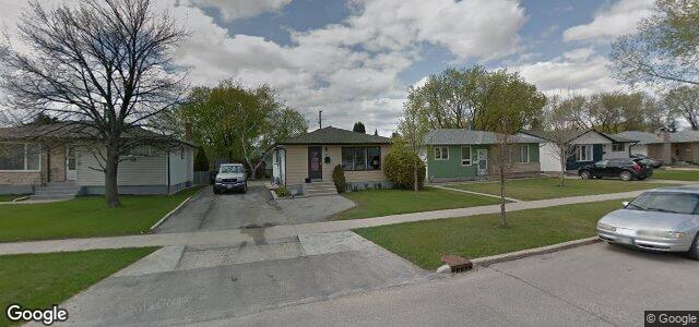 Larawan ng 822 Parkdale Street sa Winnipeg, Manitoba