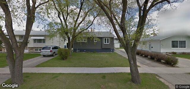 Larawan ng 823 Vimy Road sa Winnipeg, Manitoba