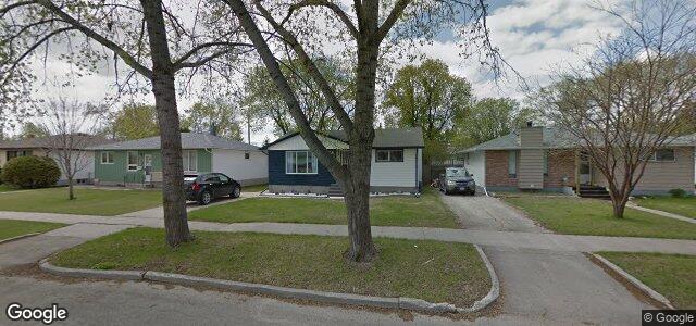 Larawan ng 830 Parkdale Street sa Winnipeg, Manitoba