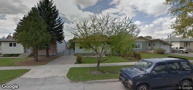 Larawan ng 830 Parkhill Street sa Winnipeg, Manitoba