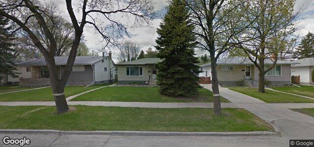 Larawan ng 850 Parkdale Street sa Winnipeg, Manitoba