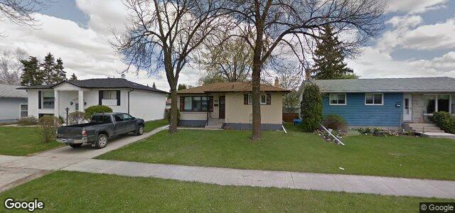 Larawan ng 853 Parkdale Street sa Winnipeg, Manitoba