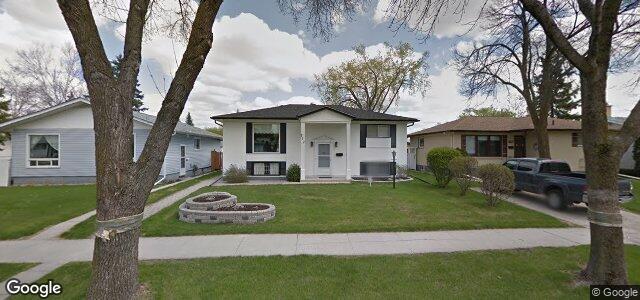 Larawan ng 857 Parkdale Street sa Winnipeg, Manitoba