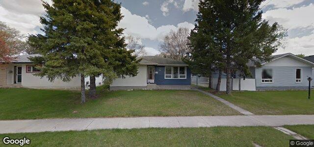 Larawan ng 865 Parkdale Street sa Winnipeg, Manitoba