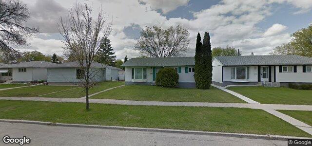Larawan ng 866 Parkdale Street sa Winnipeg, Manitoba