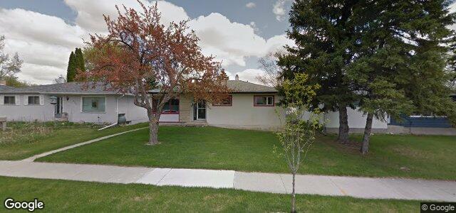 Larawan ng 869 Parkdale Street sa Winnipeg, Manitoba