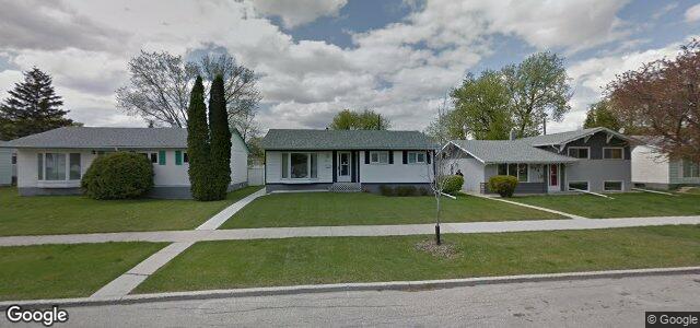 Larawan ng 870 Parkdale Street sa Winnipeg, Manitoba