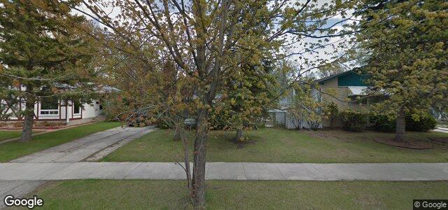 Larawan ng 877 Parkhill Street sa Winnipeg, Manitoba