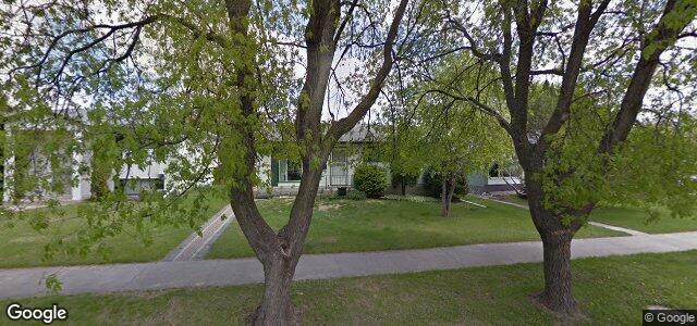 Larawan ng 881 Parkdale Street sa Winnipeg, Manitoba