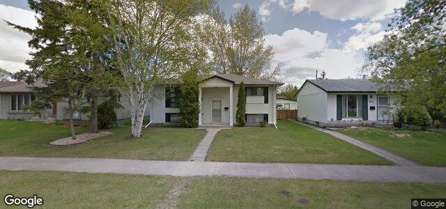 Larawan ng 885 Parkdale Street sa Winnipeg, Manitoba