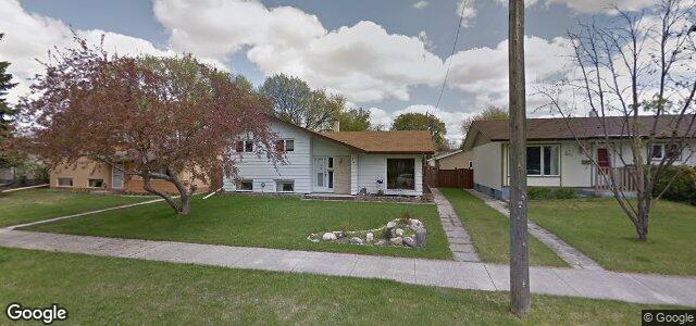 Larawan ng 897 Parkdale Street sa Winnipeg, Manitoba