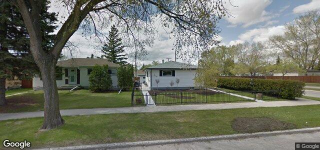 Larawan ng 914 Parkdale Street sa Winnipeg, Manitoba