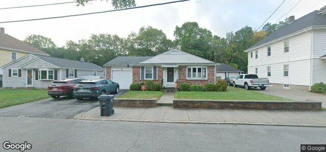 Larawan ng 103 Eaton Street sa Winnipeg, Manitoba