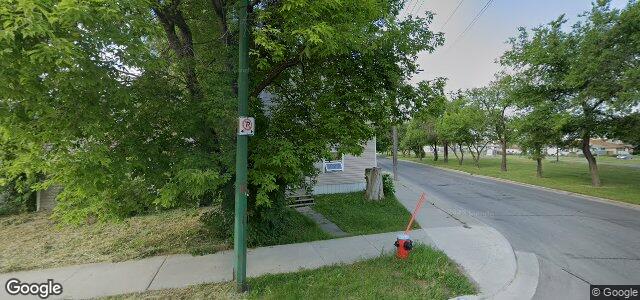 504 Castle Avenue（加拿大曼尼托巴省温尼伯市）房屋照片